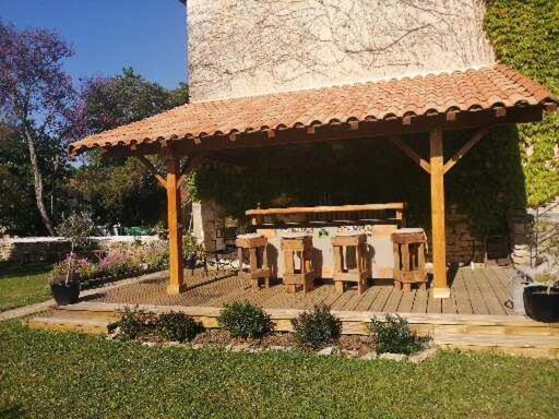Traditional Stone Cottage Condac Екстер'єр фото